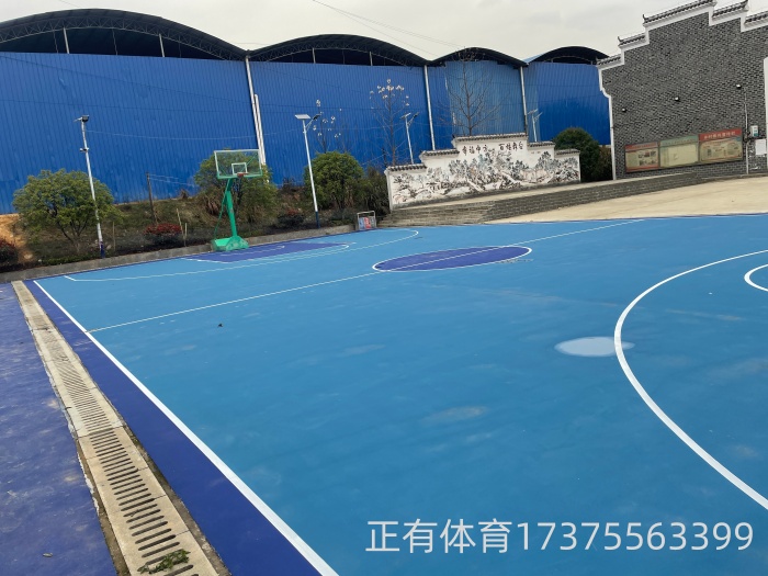 湖南正有體育設施有限公司,正有體育設施,湖南運動場地施工,塑膠跑道施工,球場施工,塑膠球場施工,球場施工,環氧地坪施工,廠房地坪施工,無塵車間施工,停車場施工,塑膠跑道價格